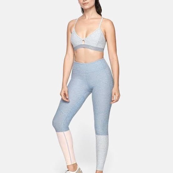 Worn Once! Outdoor Voices XL 7/8 Length Pink/Blue/Gray Colorblock Leggings - Picture 1 of 5